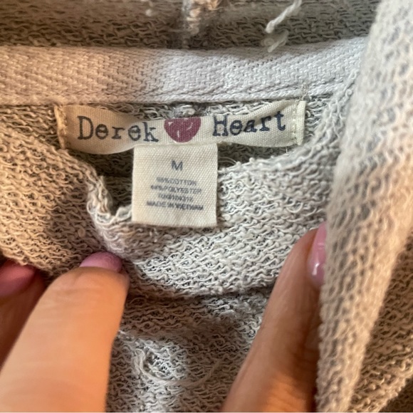 3/15 💚 Derek Heart Gray Cowl Neck Pullover Sweatshirt Casual Comfy Color-block - Picture 4 of 4